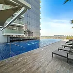 Fabulous Studio In Damac Hills With A Pool & Gym